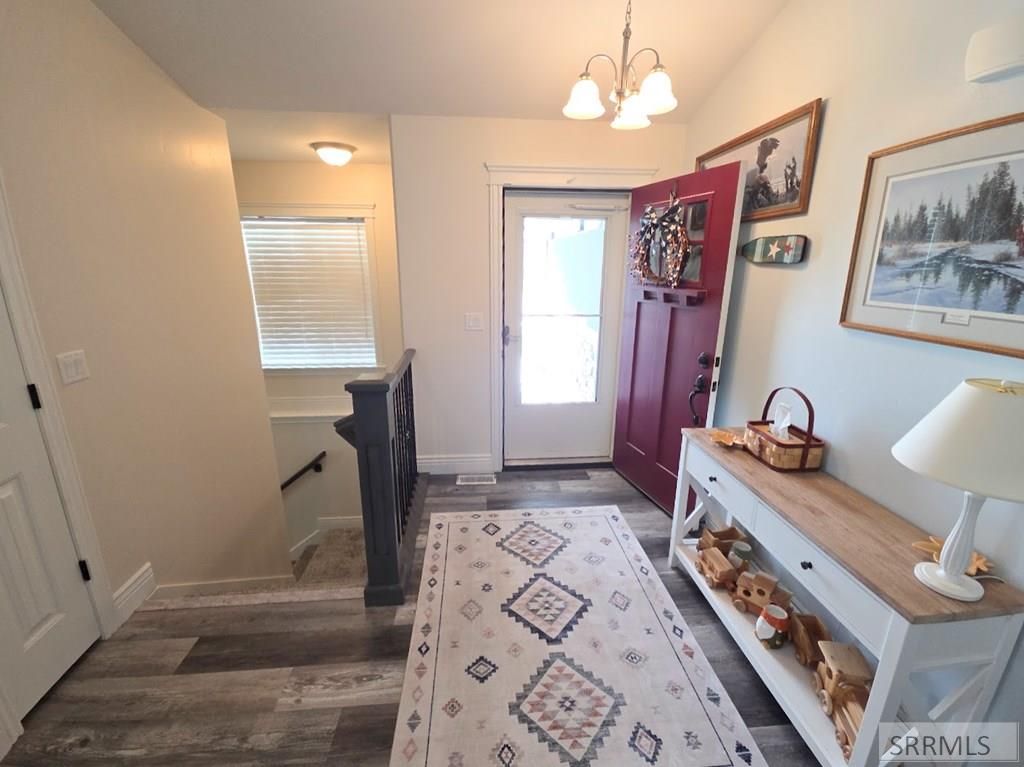 Image 7 of property listing at 6047 Lochsa Street, Idaho Falls, ID 83404