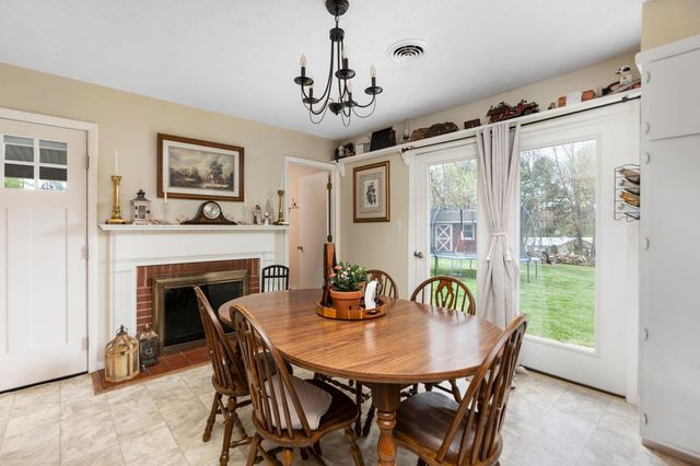 39 OUR LN, Stuarts Draft, VA 24477