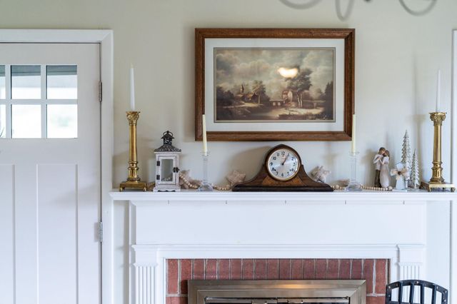 39 OUR LN, Stuarts Draft, VA 24477