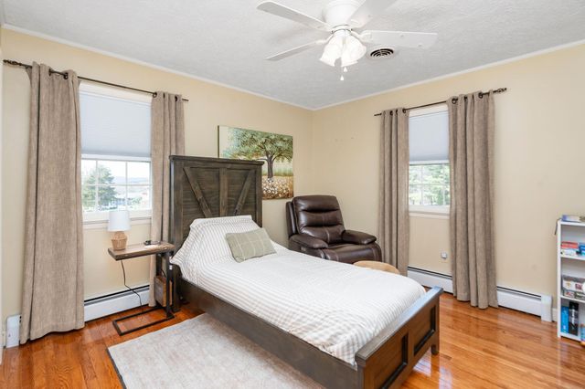 39 OUR LN, Stuarts Draft, VA 24477