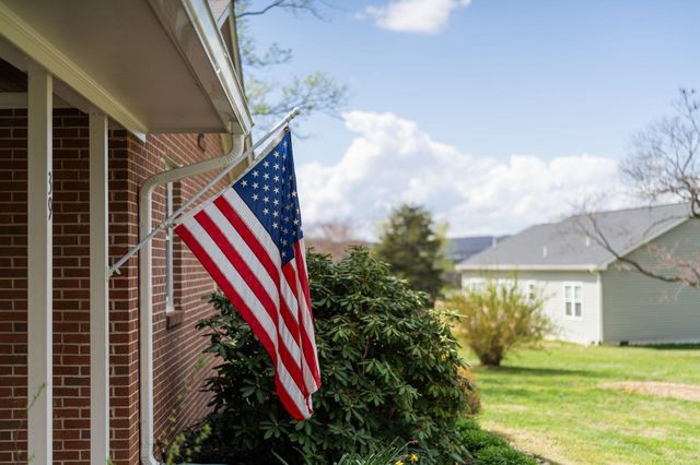 39 OUR LN, Stuarts Draft, VA 24477