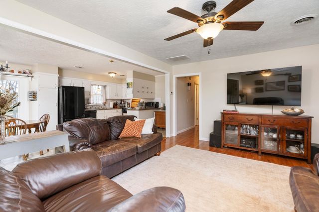 39 OUR LN, Stuarts Draft, VA 24477