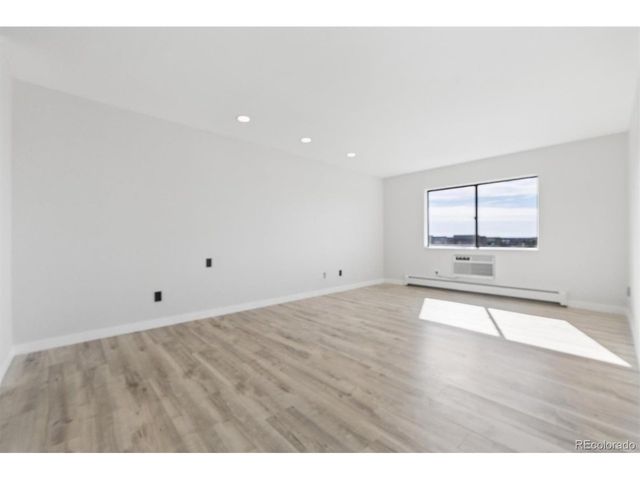 14390 E Marina Dr 601, Aurora, CO 80014