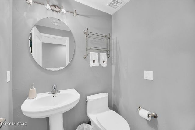 2431 E Autumn Flower Drive, Tucson, AZ 85718