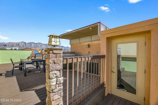 2431 E Autumn Flower Drive, Tucson, AZ 85718