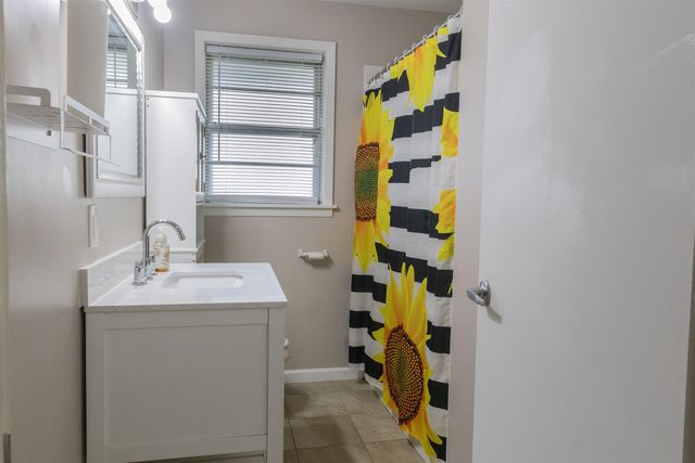 611 Highland Dr, Houma, LA 70364