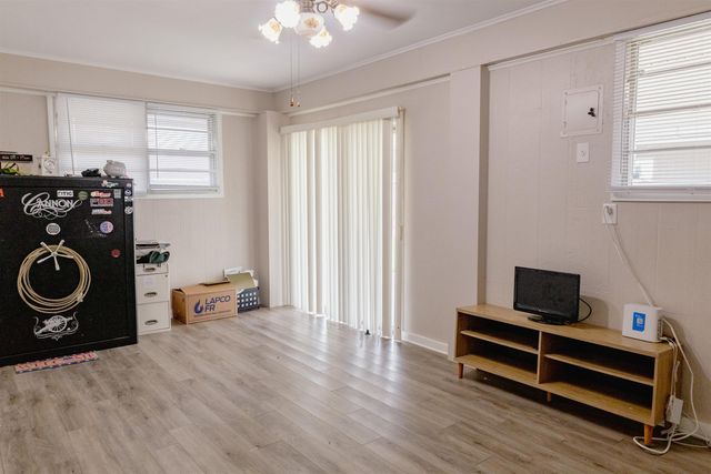 611 Highland Dr, Houma, LA 70364