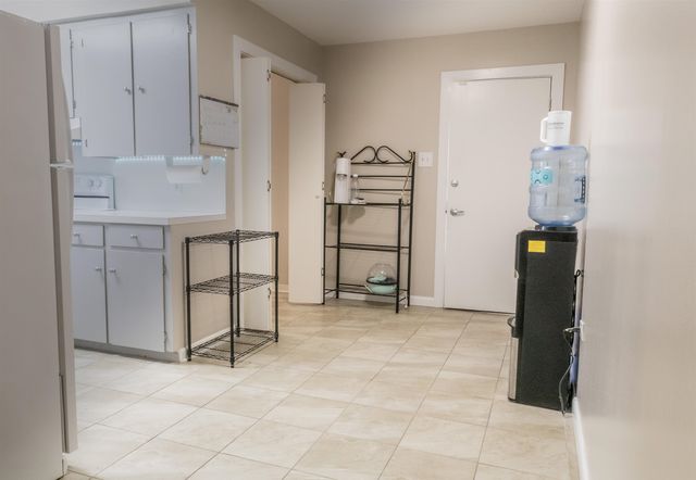 611 Highland Dr, Houma, LA 70364