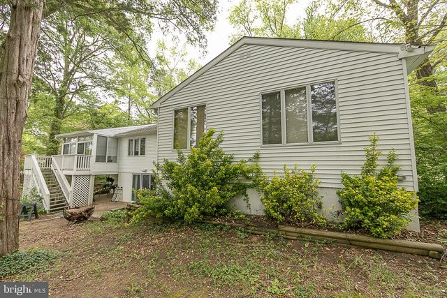 119 LAKEVIEW DR, Woodstown, NJ 08098