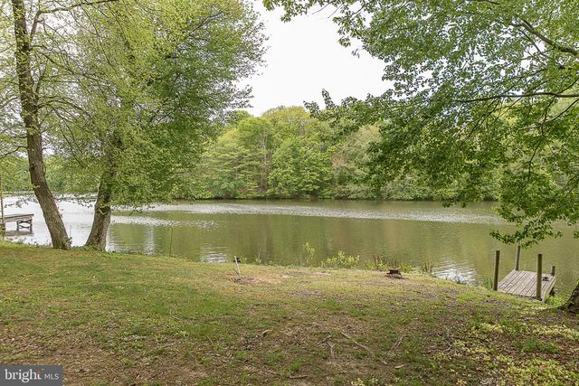 119 LAKEVIEW DR, Woodstown, NJ 08098