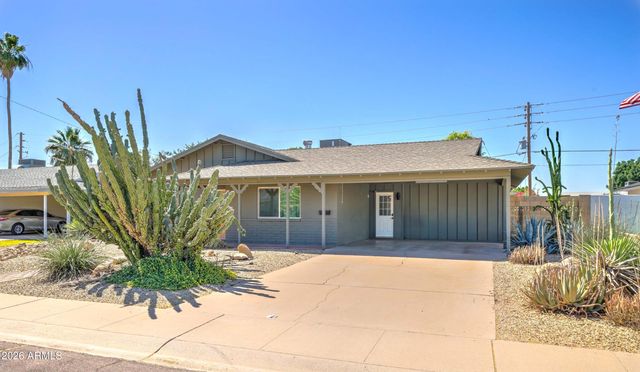 8537 E CLARENDON Avenue, Scottsdale, AZ 85251