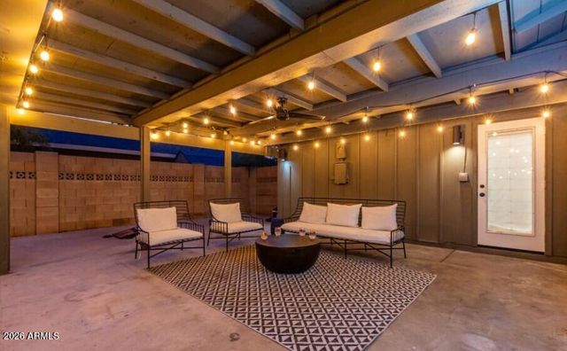 8537 E CLARENDON Avenue, Scottsdale, AZ 85251