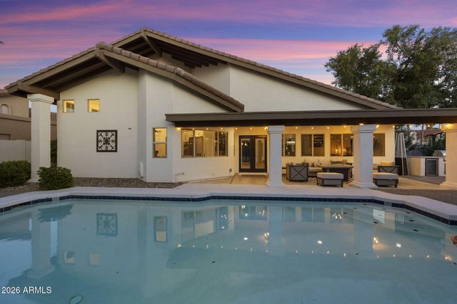 8672 E THOROUGHBRED Trail, Scottsdale, AZ 85258