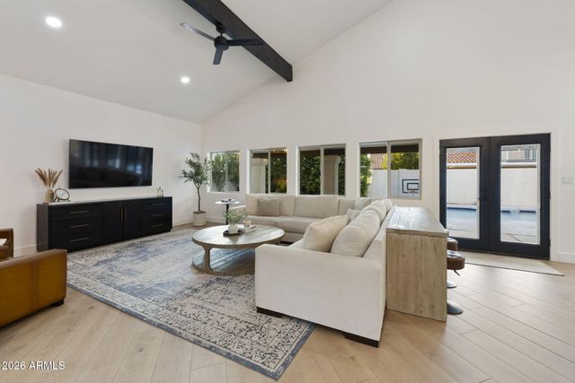 8672 E THOROUGHBRED Trail, Scottsdale, AZ 85258