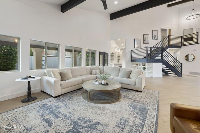8672 E THOROUGHBRED Trail, Scottsdale, AZ 85258