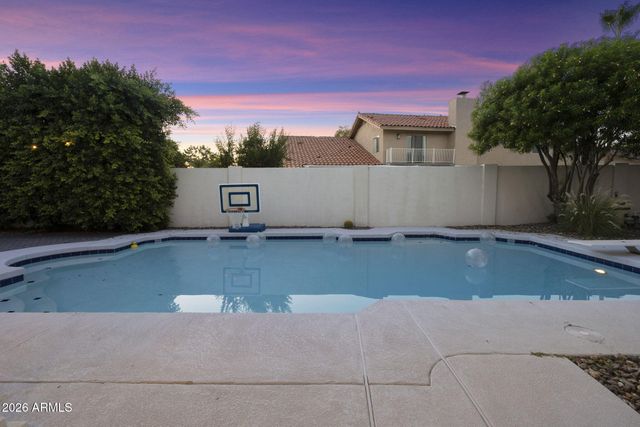8672 E THOROUGHBRED Trail, Scottsdale, AZ 85258