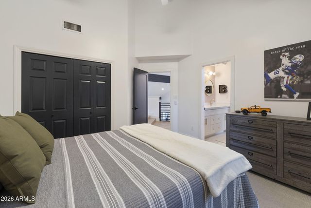 8672 E THOROUGHBRED Trail, Scottsdale, AZ 85258