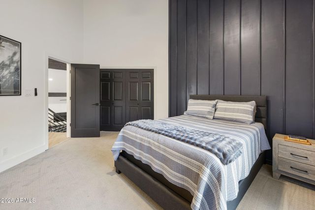 8672 E THOROUGHBRED Trail, Scottsdale, AZ 85258