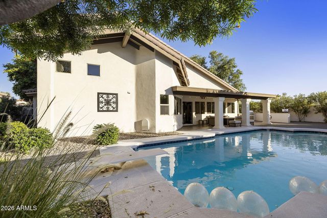 8672 E THOROUGHBRED Trail, Scottsdale, AZ 85258