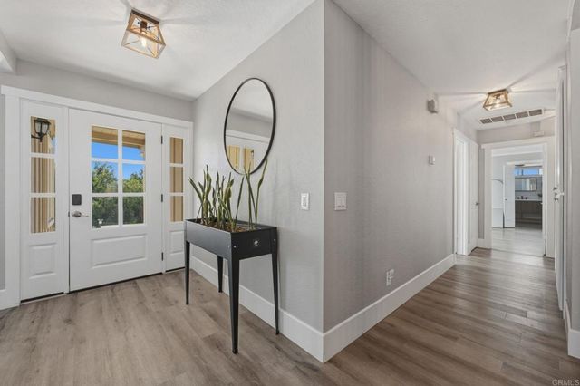 929 Pepper Tree Lane, Fallbrook, CA 92028