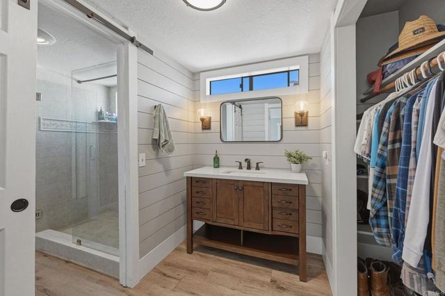 929 Pepper Tree Lane, Fallbrook, CA 92028