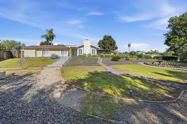 929 Pepper Tree Lane, Fallbrook, CA 92028