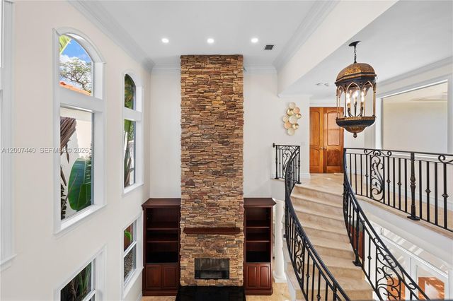 4065 Battersea Rd, Miami, FL 33133