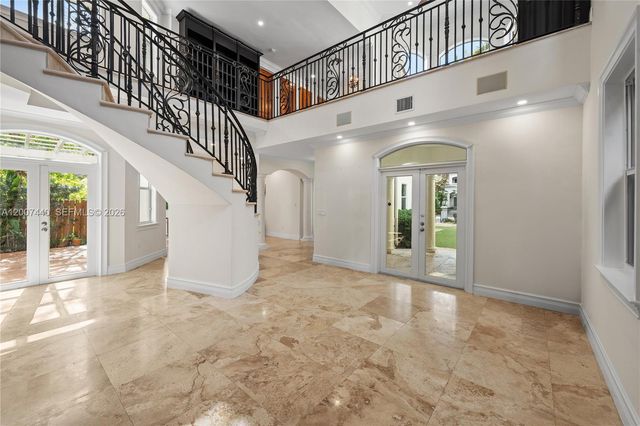 4065 Battersea Rd, Miami, FL 33133