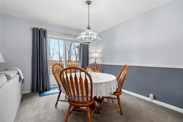 901 Chelsea Dr, North Fayette, PA 15126