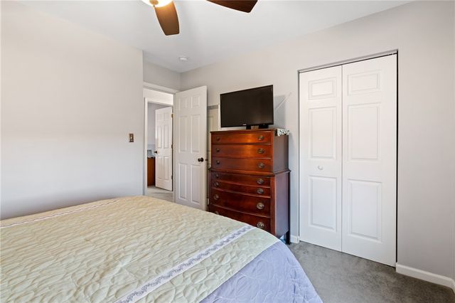 901 Chelsea Dr, North Fayette, PA 15126