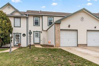 901 Chelsea Dr, North Fayette, PA 15126