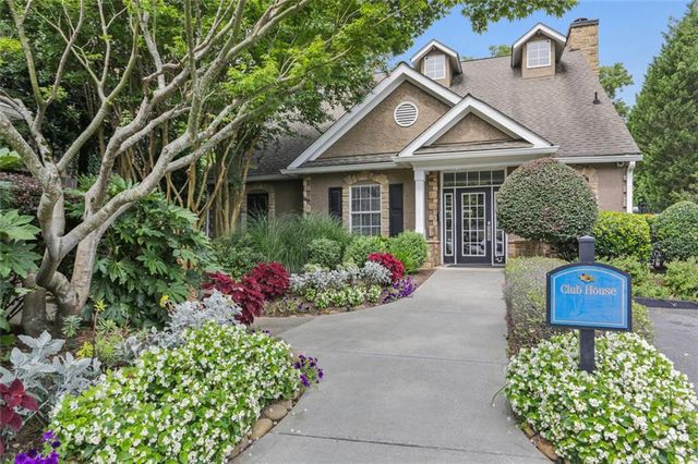 3140 Seven Pines Court 102, Atlanta, GA 30339