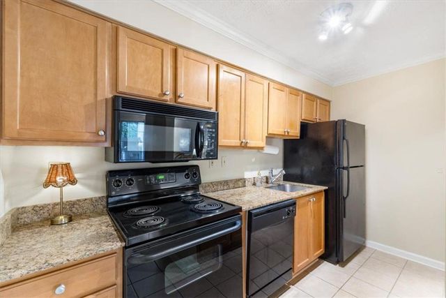 3140 Seven Pines Court 102, Atlanta, GA 30339