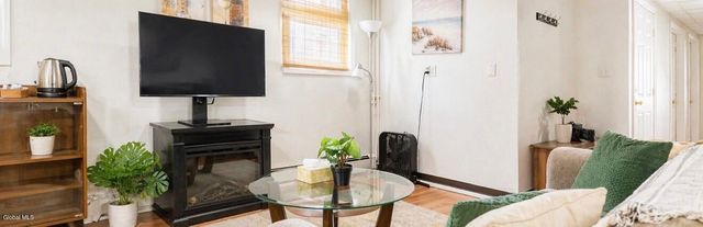 677 Pawling Avenue, Troy, NY 12180