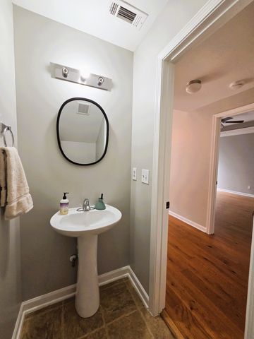 4213 Longfellow Dr, Nashville, TN 37214
