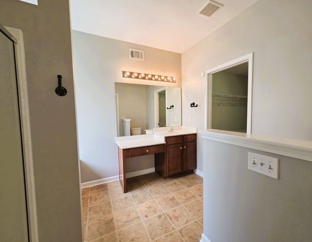 4213 Longfellow Dr, Nashville, TN 37214
