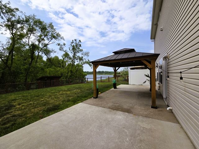 4213 Longfellow Dr, Nashville, TN 37214