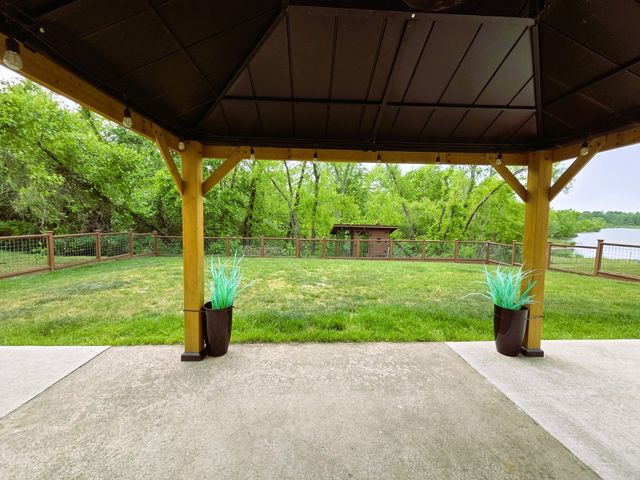 4213 Longfellow Dr, Nashville, TN 37214