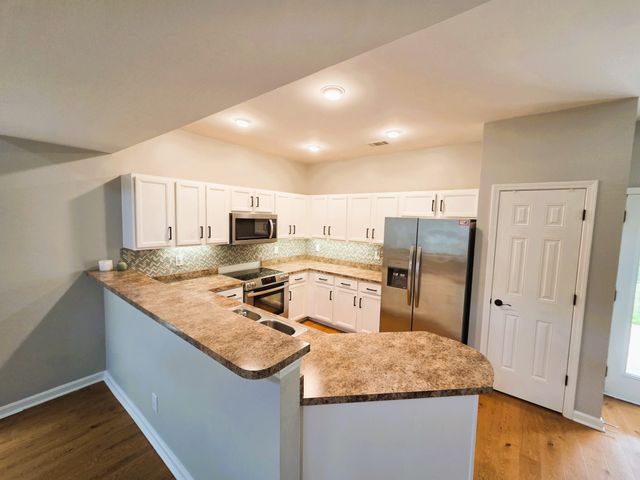 4213 Longfellow Dr, Nashville, TN 37214