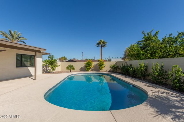 6845 E CORONADO Road, Scottsdale, AZ 85257