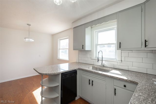 13600 Royal Boulevard, Garfield Heights, OH 44125