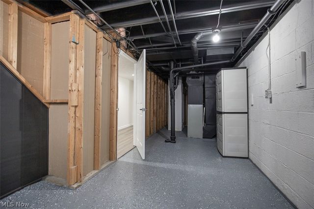 13600 Royal Boulevard, Garfield Heights, OH 44125