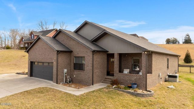 1838 Ally Lane, Sevierville, TN 37876