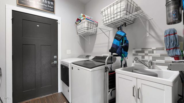 1838 Ally Lane, Sevierville, TN 37876