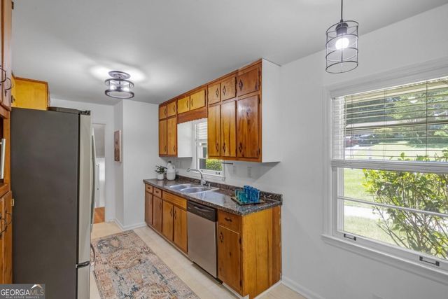 2544 Laurel Ridge Drive, Decatur, GA 30033