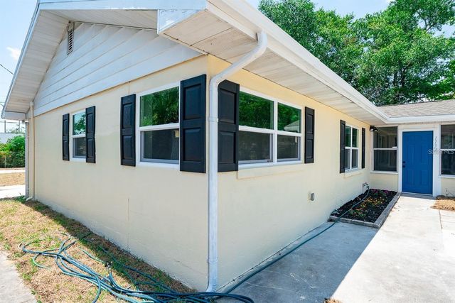 1132 CARLTON AVENUE, Lake Wales, FL 33853