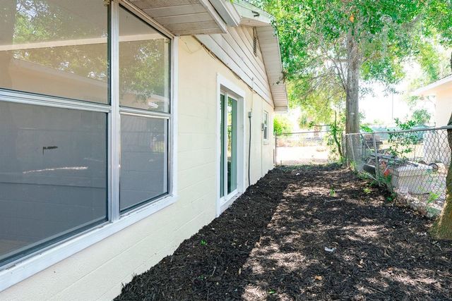 1132 CARLTON AVENUE, Lake Wales, FL 33853