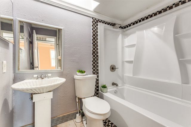 303 N Cottonwood Drive, Richardson, TX 75080