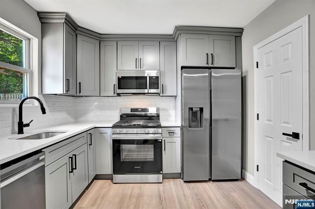 434 Halsted Street, East Orange, NJ 07018