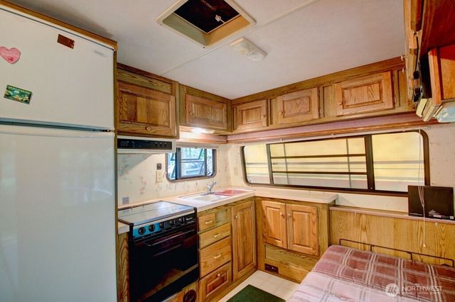 123 1 Jasper Trail, Deming, WA 98244